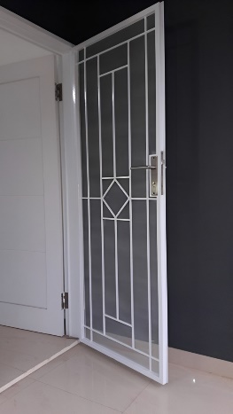 Pintu Kasa Nyamuk Minimalis Standar foto 2